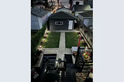 2817 N Sacramento Avenue, Chicago, IL 60618 - Photo 34