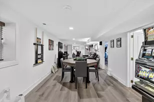 2817 N Sacramento Ave, Chicago, IL 60618 - Photo 28