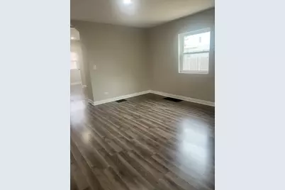 207 Davis Street, Joliet, IL 60436 - Photo 6