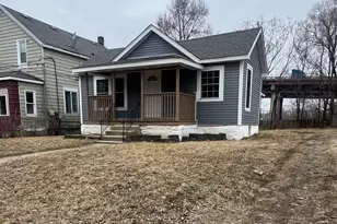 207 Davis St, Joliet, IL 60436 - Photo 2