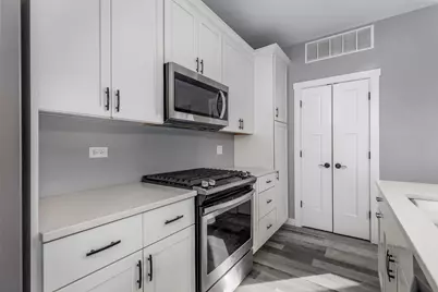 100 Great Loop Dr #48, Ottawa, IL 61350 - Photo 6