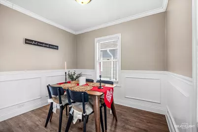 147 S Addison Street, Bensenville, IL 60106 - Photo 10