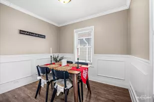 147 S Addison St, Bensenville, IL 60106 - Photo 10