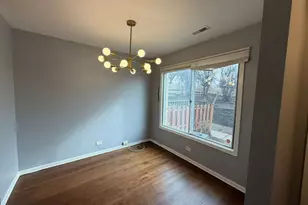 1612 Islandview Ct, Hoffman Estates, IL 60169 - Photo 4