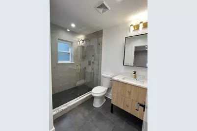 2204 N Kildare Avenue, Chicago, IL 60639 - Photo 16