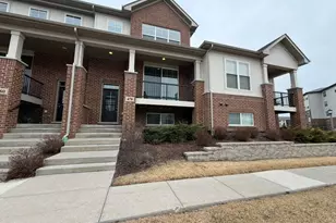 478 Woodmoor Dr, Lombard, IL 60148 - Photo 1