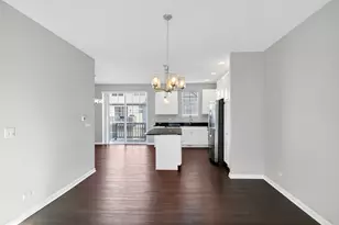 478 Woodmoor Dr, Lombard, IL 60148 - Photo 10