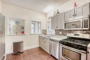 4104 N Central Park Ave, Chicago, IL 60618 - Photo 10