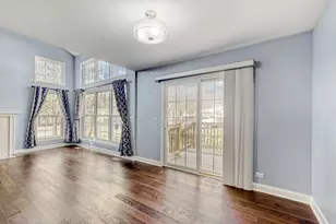 2222 Seaver Ln, Hoffman Estates, IL 60169 - Photo 8