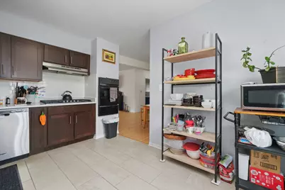 8050 Niles Avenue #E2, Skokie, IL 60077 - Photo 4