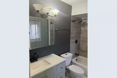 3325 Beacon Street #53, North Chicago, IL 60064 - Photo 8