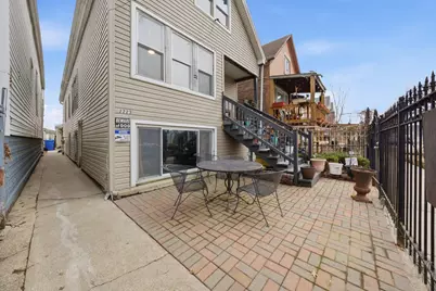 2223 W 50th Place, Chicago, IL 60609 - Photo 22