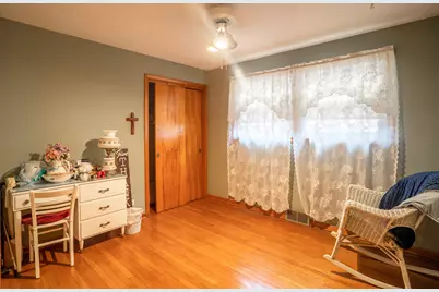 5734 S Melvina Avenue, Chicago, IL 60638 - Photo 6