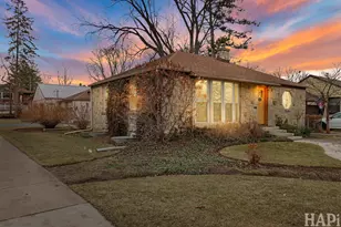 601 S 2nd Street S, West Dundee, IL 60118 - Photo 1