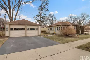 601 S 2nd Street S, West Dundee, IL 60118 - Photo 24