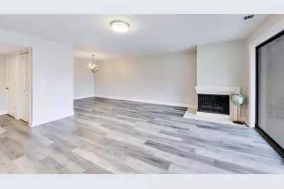 1 The Court Of Harborside Court #202, Northbrook, IL 60062 - Photo 6