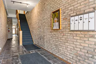 6649 S Maryland Ave, Chicago, IL 60637 - Photo 2