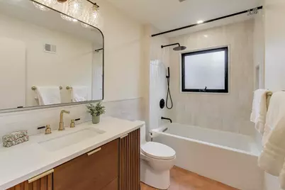 3530 Hillside Road, Evanston, IL 60201 - Photo 14