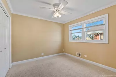 5004 Harnew Road S, Oak Lawn, IL 60453 - Photo 14