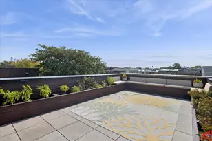 2154 W Erie St, Chicago, IL 60612 - Photo 32