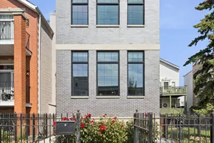 2154 W Erie St, Chicago, IL 60612 - Photo 1