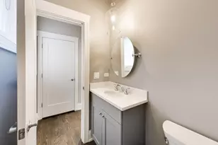 2154 W Erie St, Chicago, IL 60612 - Photo 10