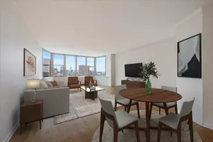 525 W Hawthorne Pl, Chicago, IL 60657 - Photo 4