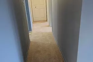 220 S Roselle Rd, Schaumburg, IL 60193 - Photo 10