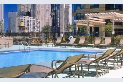 400 N La Salle Street #4009, Chicago, IL 60654 - Photo 14