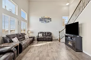 1059 Waterfront Ln, Pingree Grove, IL 60140 - Photo 10