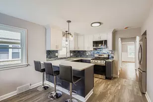 1918 W 108th Pl, Chicago, IL 60643 - Photo 4