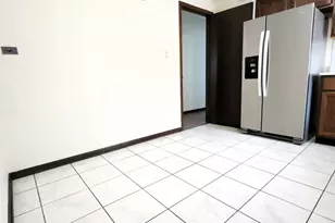 11550 Kolin Ave, Alsip, IL 60803 - Photo 8