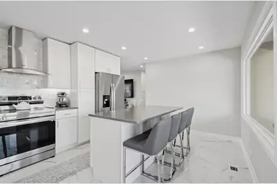 5308 Cinema Drive W, Hanover Park, IL 60133 - Photo 6