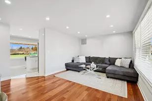 5308 Cinema Dr W, Hanover Park, IL 60133 - Photo 2