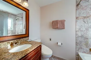 72 N Southport Dr, Mundelein, IL 60060 - Photo 18