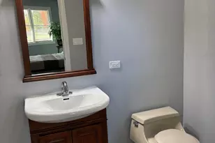 5517 Essex Rd, Lisle, IL 60532 - Photo 8