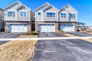 3S492 Barkley Ave, Warrenville, IL 60555 - Photo 2