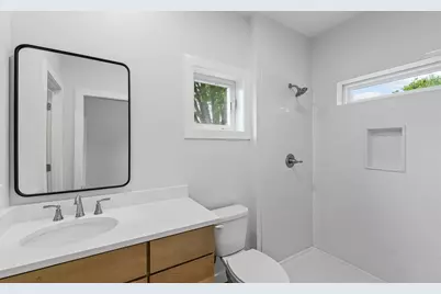 403 E Larmon Street, Tolono, IL 61880 - Photo 16
