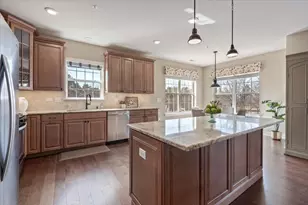 2701 Commons Dr, Glenview, IL 60026 - Photo 4