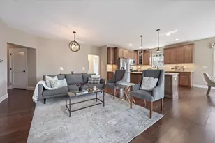 2701 Commons Dr, Glenview, IL 60026 - Photo 2