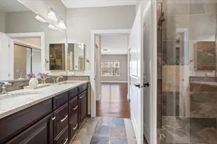 2701 Commons Dr, Glenview, IL 60026 - Photo 14