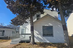 4311 E Wonder Lake Rd, Wonder Lake, IL 60097 - Photo 2