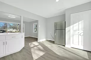 104 Louis Rd, Joliet, IL 60433 - Photo 8