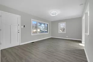 104 Louis Rd, Joliet, IL 60433 - Photo 2