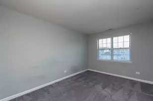 2053 Westview Ln, Round Lake Beach, IL 60073 - Photo 14