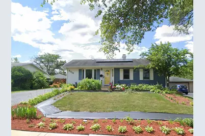 2713 Forest Glen Parkway, Woodridge, IL 60517 - Photo 1