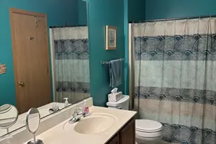 2929 Woodside Dr, Joliet, IL 60431 - Photo 6