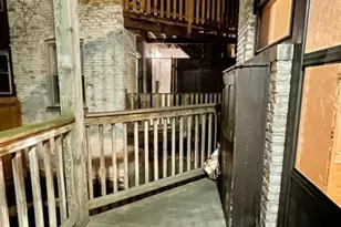 908 W Waveland Ave, Chicago, IL 60613 - Photo 20