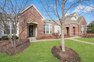 2616 Barrington Cir, Naperville, IL 60564 - Photo 1