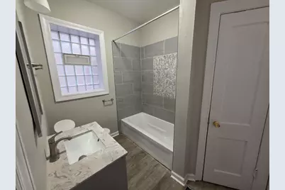 7719 S Essex Avenue #1, Chicago, IL 60649 - Photo 10